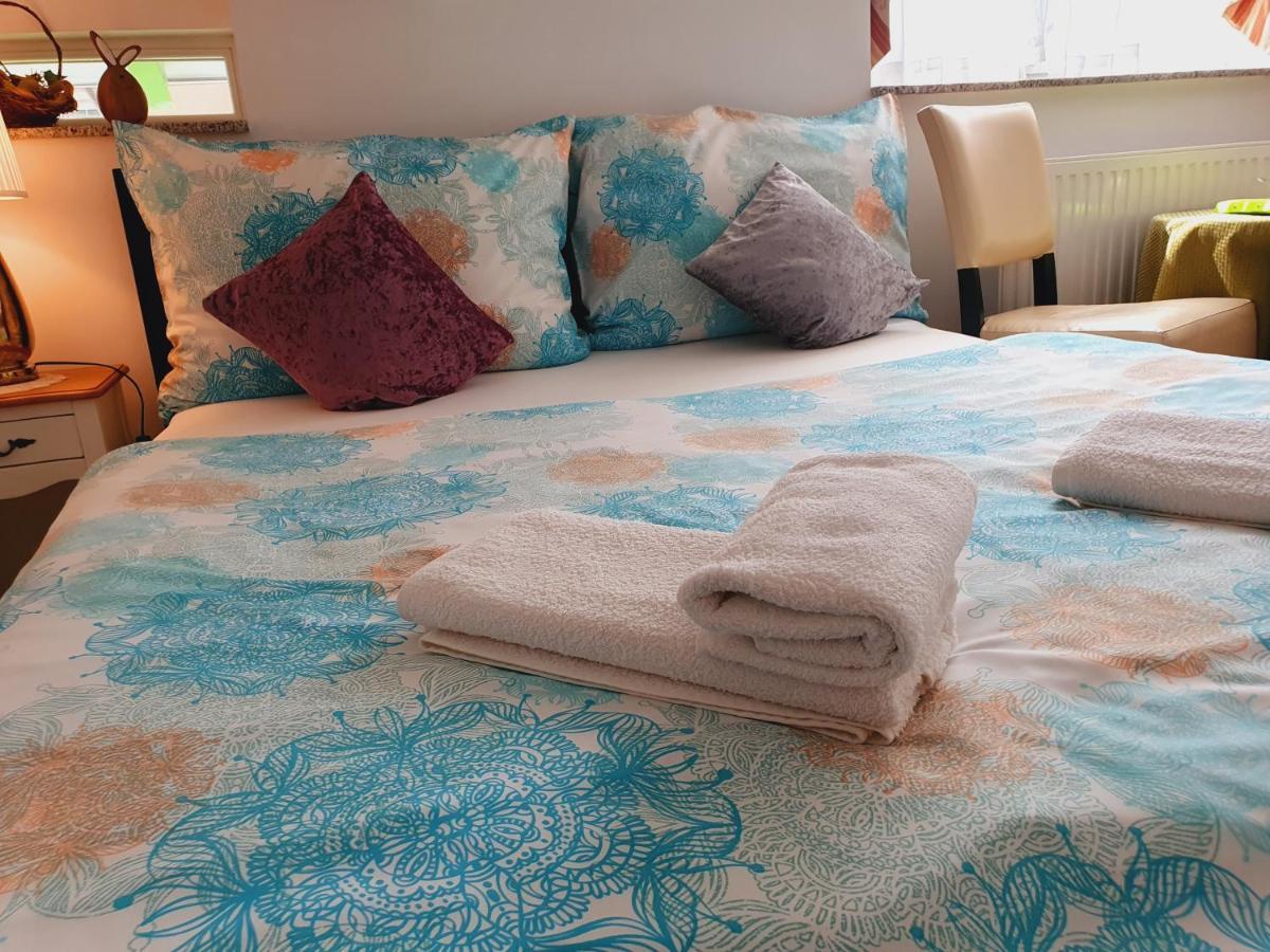 Karmelita Boutique Apartman Sopron Eksteriør billede